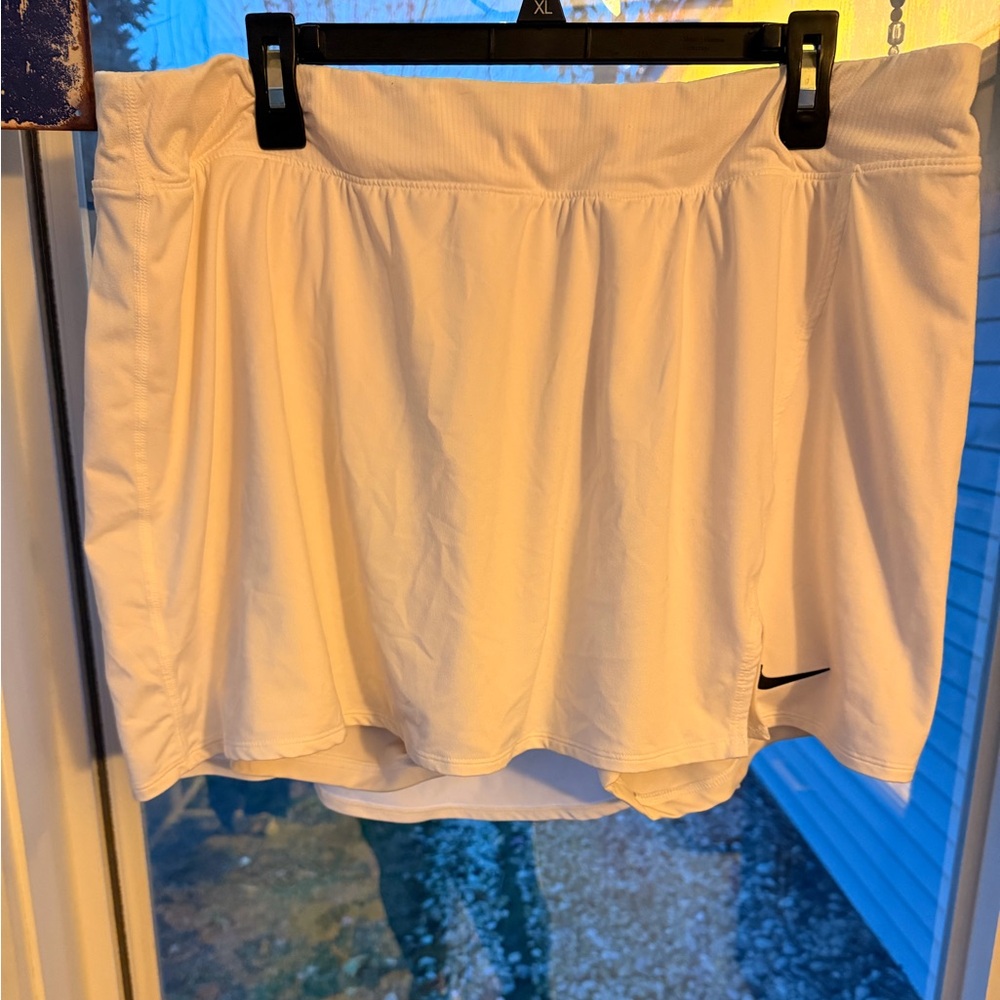 Nike Women's White Skort